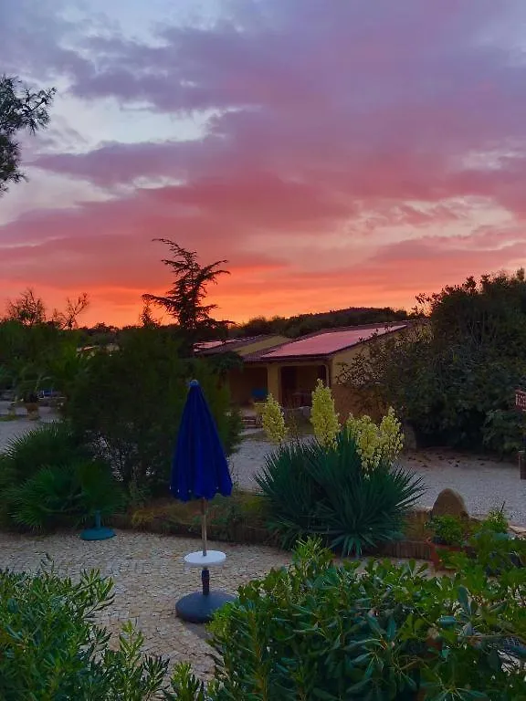 Agriturismo Rocce Bianche - Bungalows Arbus 0*,