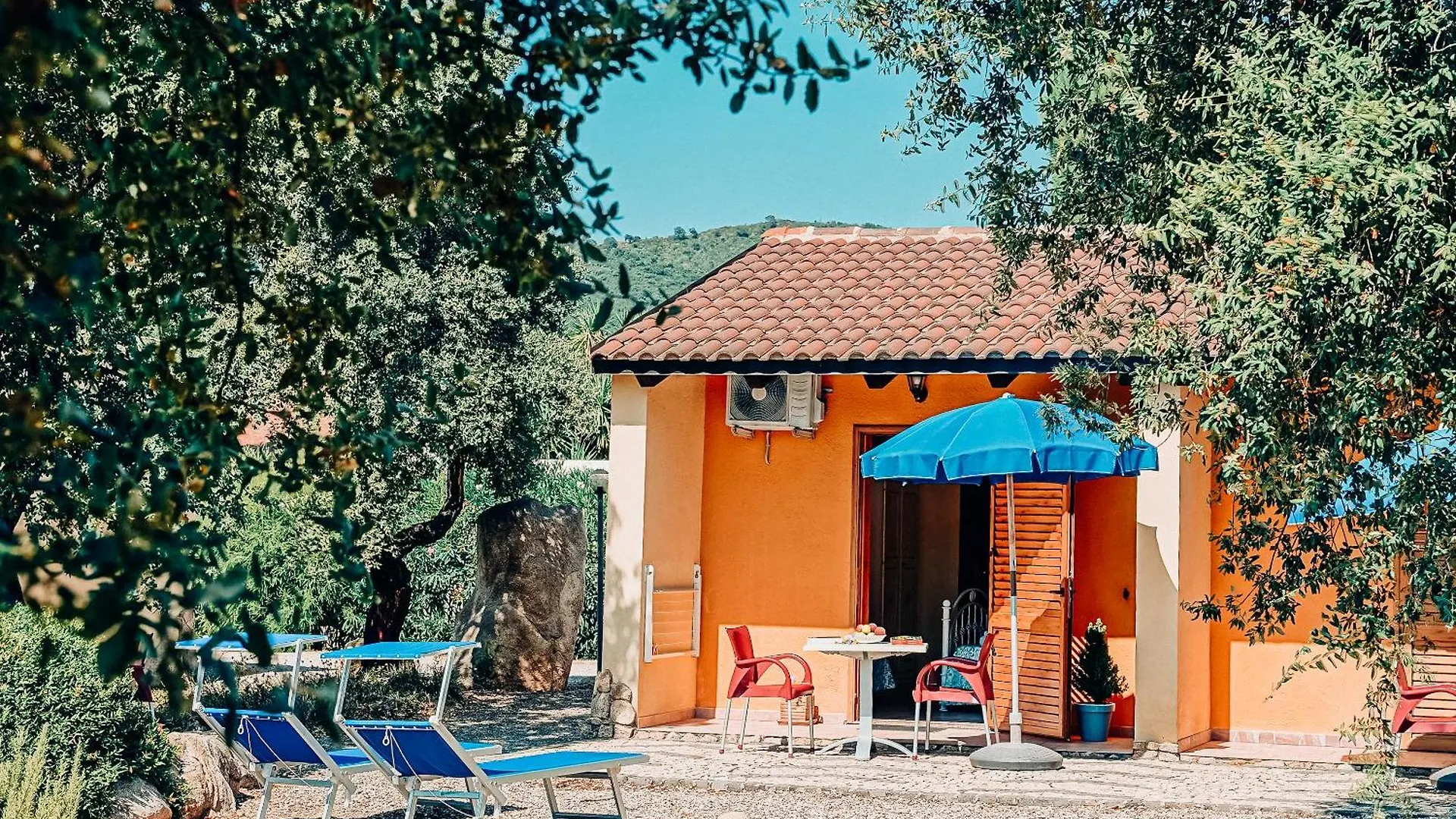 Agriturismo Rocce Bianche - Bungalows Arbus 0*,  Italy