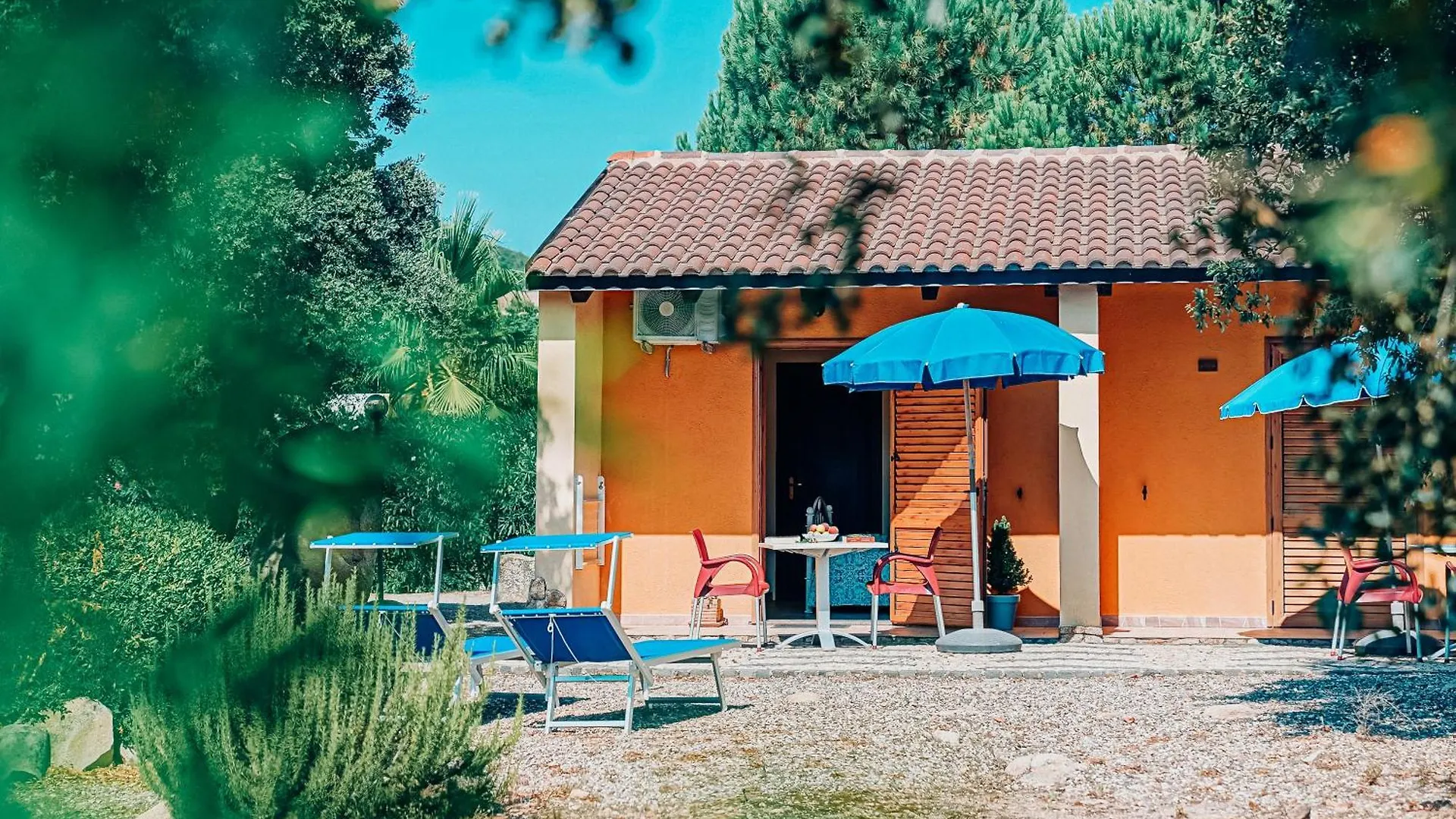 Farm stay Agriturismo Rocce Bianche - Bungalows Arbus Italy