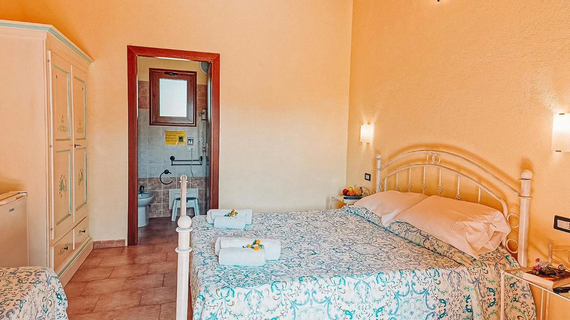 Farm stay Agriturismo Rocce Bianche - Bungalows Arbus Italy