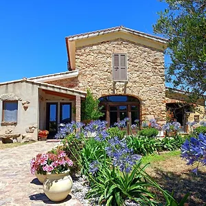 Gragonti, Costa Farm stay